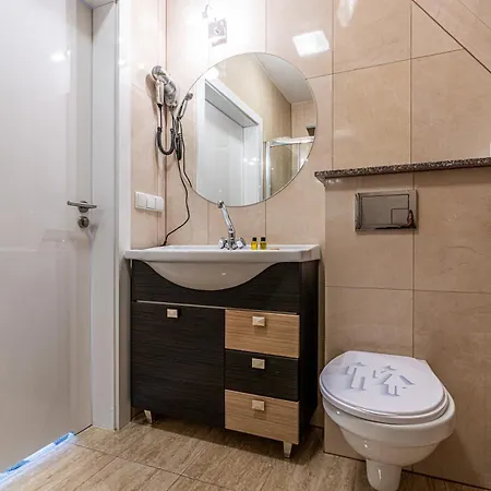 Tatry De Luxe Fizjomedical & Appartement 3*
