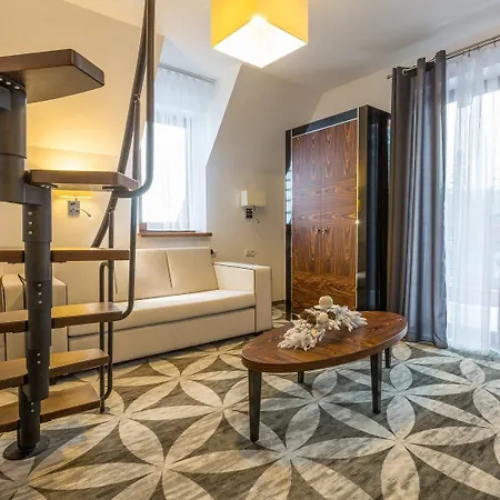 Tatry De Luxe Fizjomedical & Apartment Murzasichle